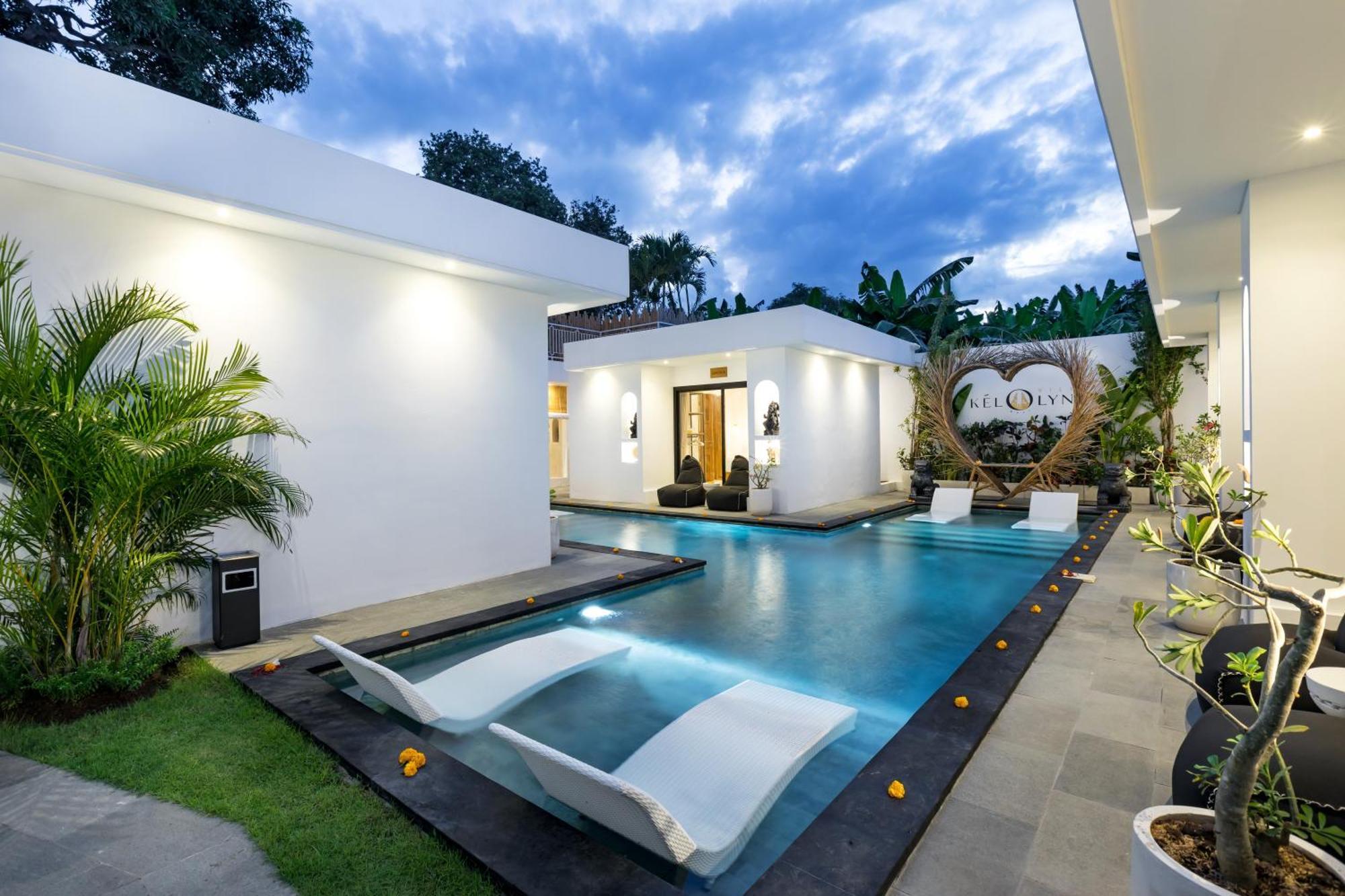 Villa Kelolyne Семиняк Екстериор снимка