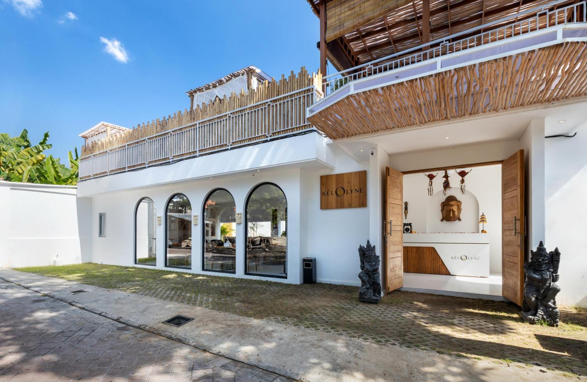 Villa Kelolyne Семиняк Екстериор снимка