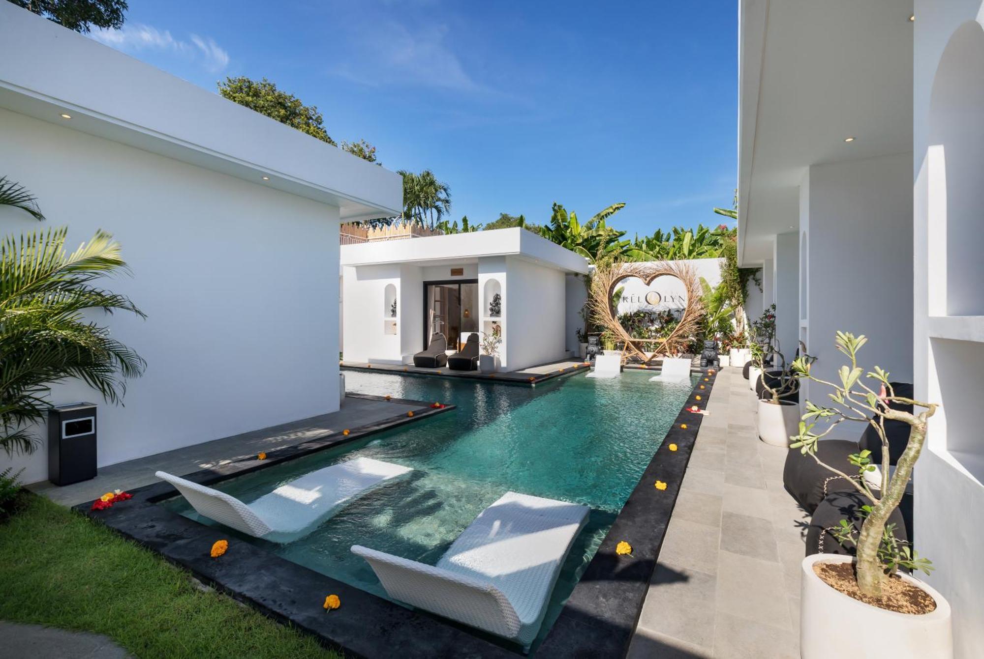 Villa Kelolyne Семиняк Екстериор снимка